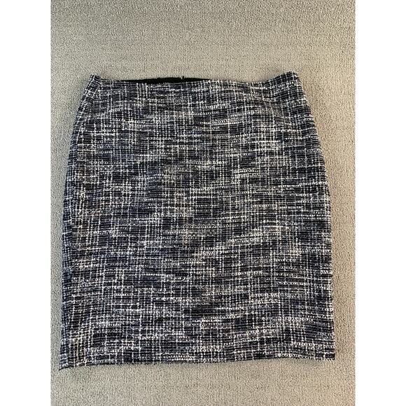 Ann Taylor Dresses & Skirts - NWT Ann Taylor Skirt Tweed Mini Career Blue White Size 16